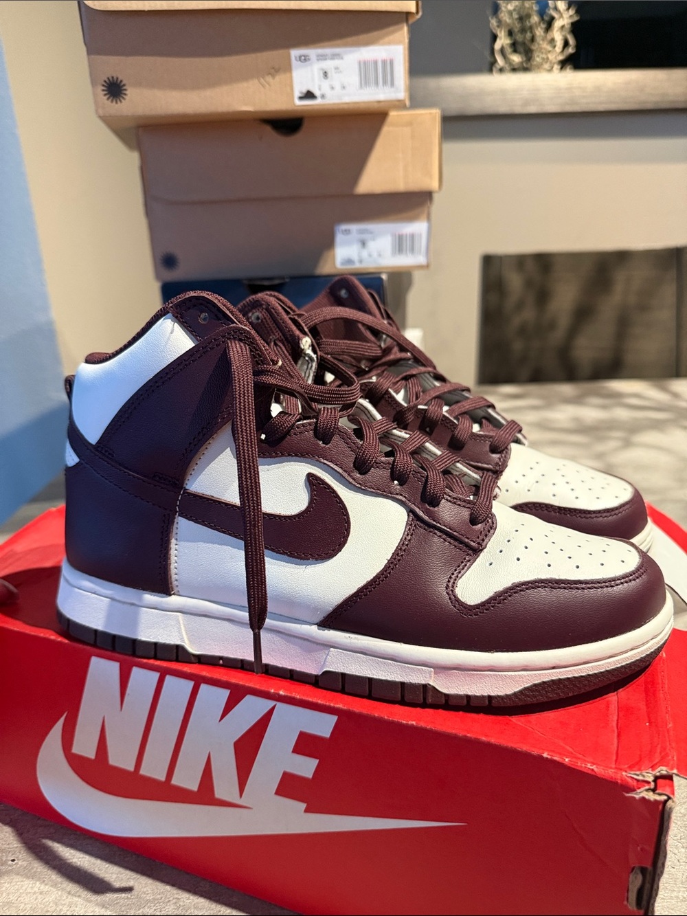 Nike Womens Dunk High - White & Dark Maroon